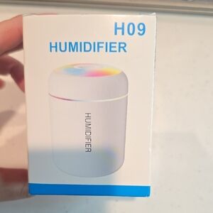 Colorful LED Humidifier, Black